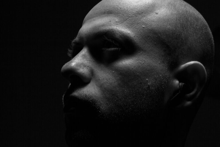 Nová studie říká, že muži s dlouhými nosy mají větší penisy